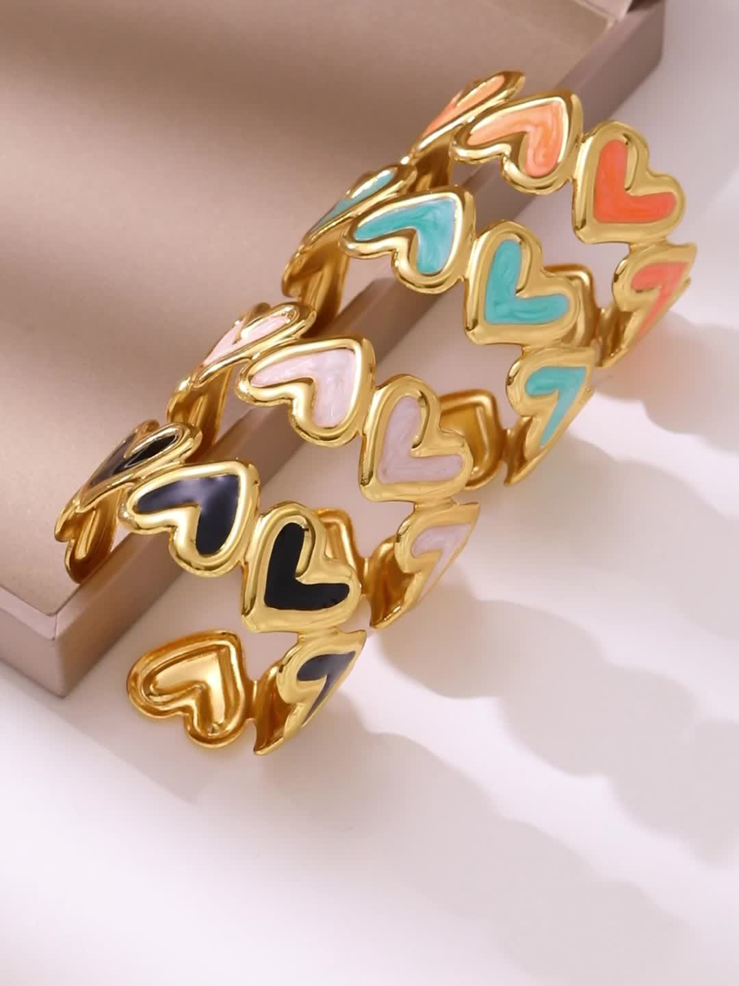 Women's Romantic Dripping Glaze Heart Opening Cuff Bangle